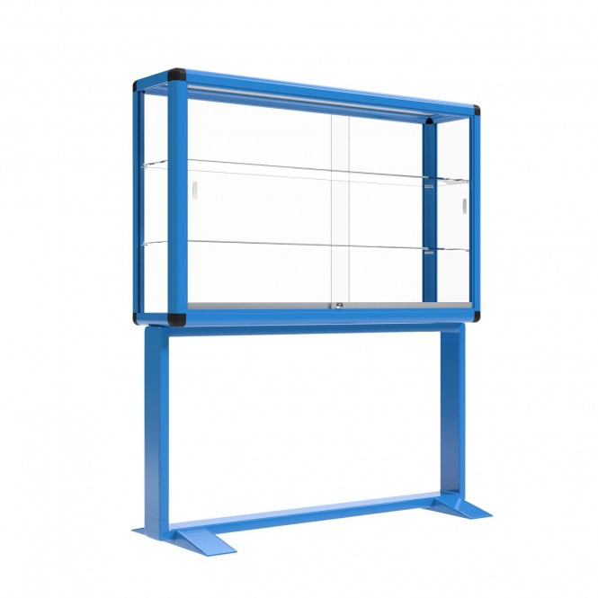 Vitrine, freistehend, 195 cm hoch, 150x40 cm (B/T), 